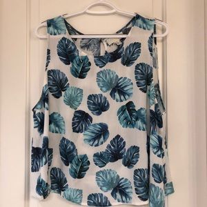 Leaf print top